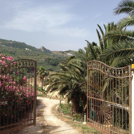Giardino Di Sicilia Pension SantʼAgata di Militello Buitenkant foto