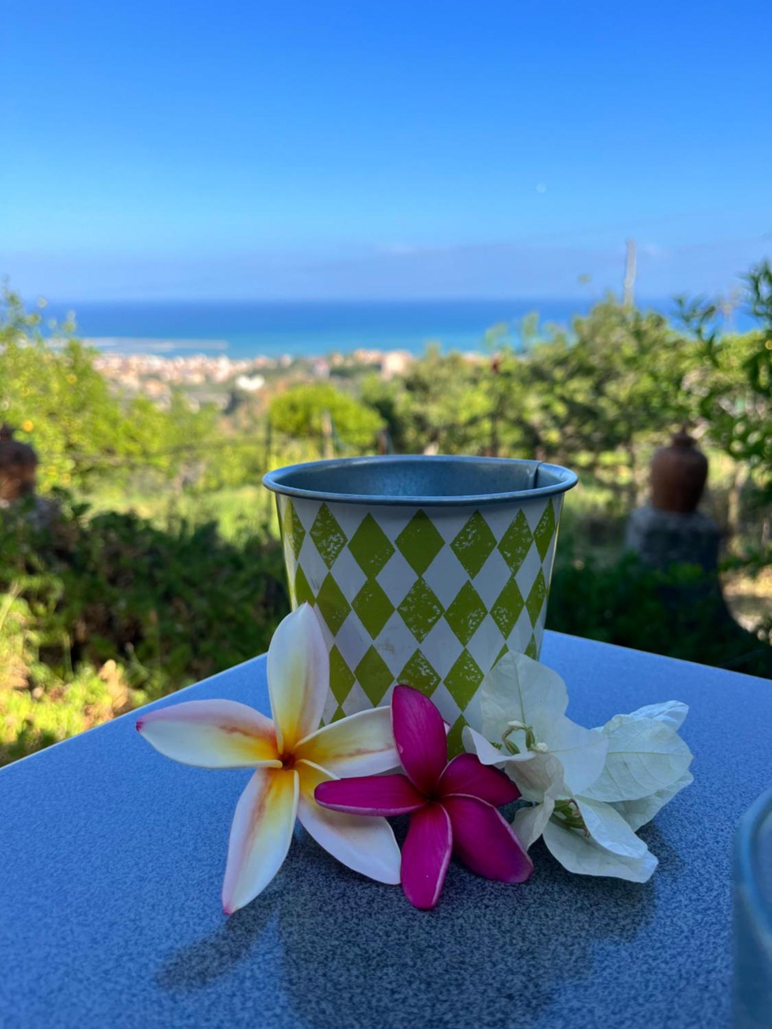 Giardino Di Sicilia Pension SantʼAgata di Militello Buitenkant foto
