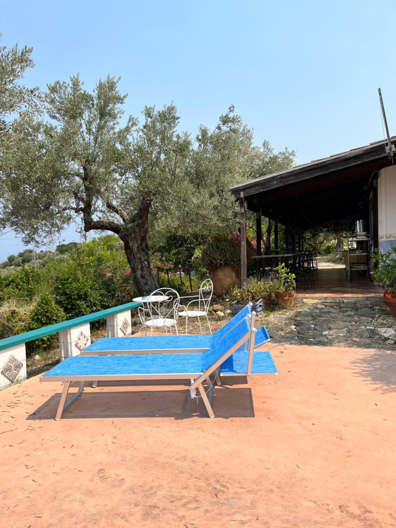 Giardino Di Sicilia Pension SantʼAgata di Militello Buitenkant foto