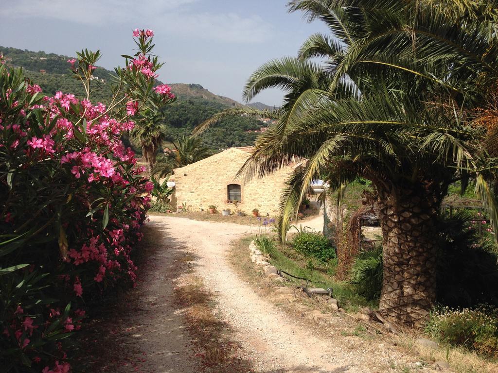 Giardino Di Sicilia Pension SantʼAgata di Militello Buitenkant foto